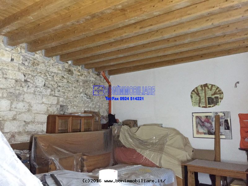 Via Cavour, 3 Stanze da Letto Stanze da Letto, 7 Stanze Stanze,2 BathroomsBathrooms,Indipendente,Vendita,Via Cavour,1152