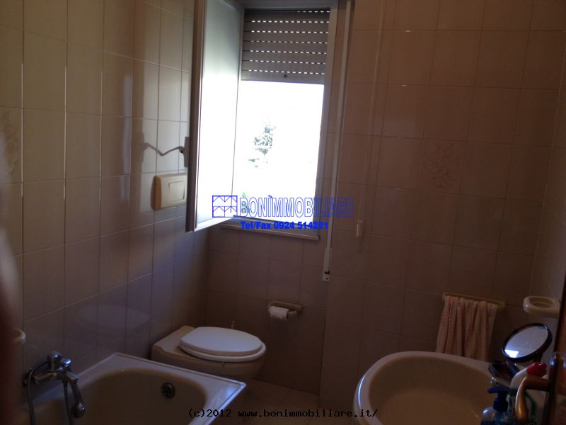 Via Gadda, 2 Stanze da Letto Stanze da Letto, 4 Stanze Stanze,2 BathroomsBathrooms,Appartamento,Vendita,Via Gadda,1167