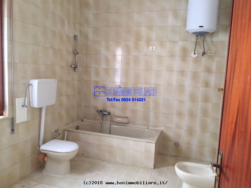 Via Maria Riposo, 3 Stanze da Letto Stanze da Letto, 5 Stanze Stanze,2 BathroomsBathrooms,Appartamento,Vendita,Via Maria Riposo,1175