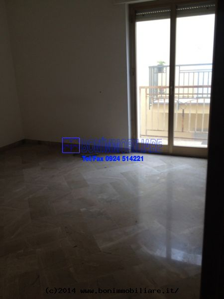 Via Platania - Via Meli, 6 Stanze da Letto Stanze da Letto, 9 Stanze Stanze,4 BathroomsBathrooms,Indipendente,Vendita,Via Platania - Via Meli,1180
