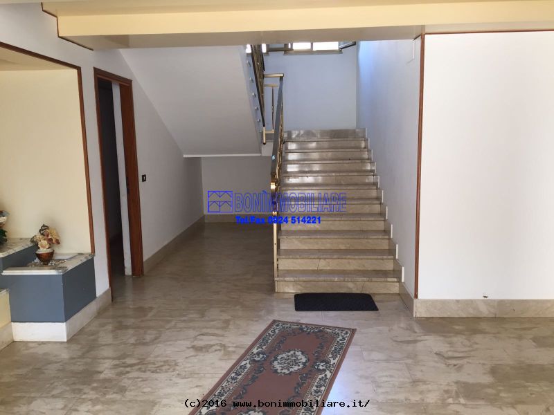 Via Cav di Vittorio Veneto, 3 Stanze da Letto Stanze da Letto, 5 Stanze Stanze,2 BathroomsBathrooms,Appartamento,Vendita,Via Cav di Vittorio Veneto,1189