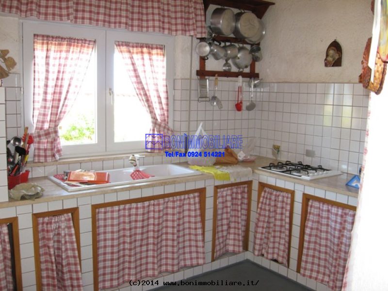 C/da Calatubo, 5 Stanze da Letto Stanze da Letto, 3 Stanze Stanze,3 BathroomsBathrooms,Villa,Affitto,C/da Calatubo ,1008