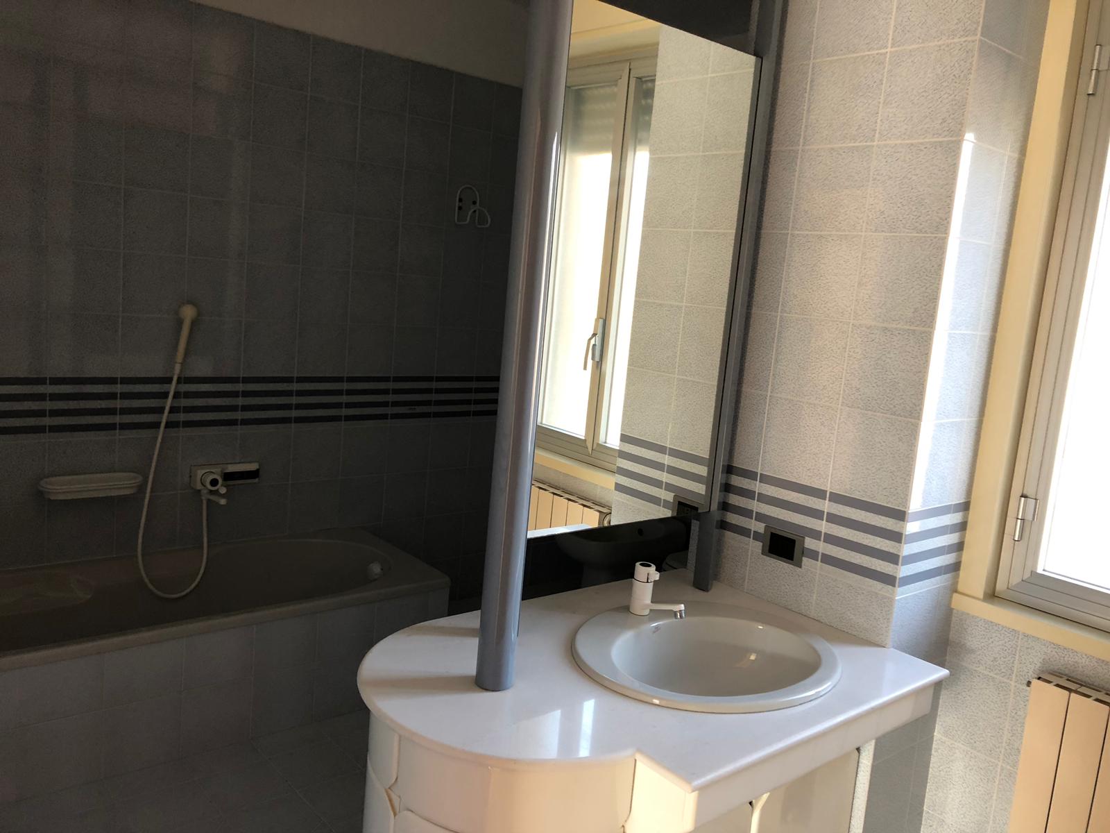 CORSO DEI MILLE, 3 Stanze da Letto Stanze da Letto, 3 Stanze Stanze,2 BathroomsBathrooms,Appartamento,Affitto,CORSO DEI MILLE,1379