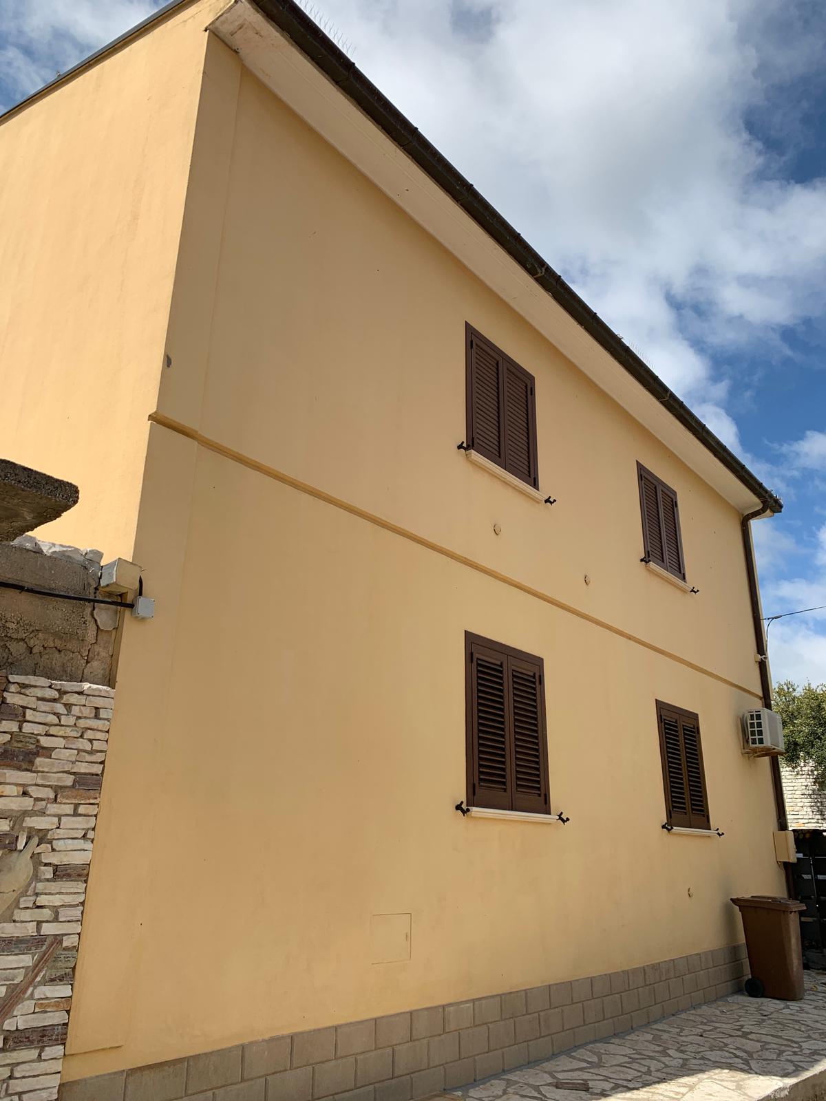 CONTRADA PONTE BAGNI, 3 Stanze da Letto Stanze da Letto, 3 Stanze Stanze,2 BathroomsBathrooms,Villa,Vendita,CONTRADA PONTE BAGNI,1408