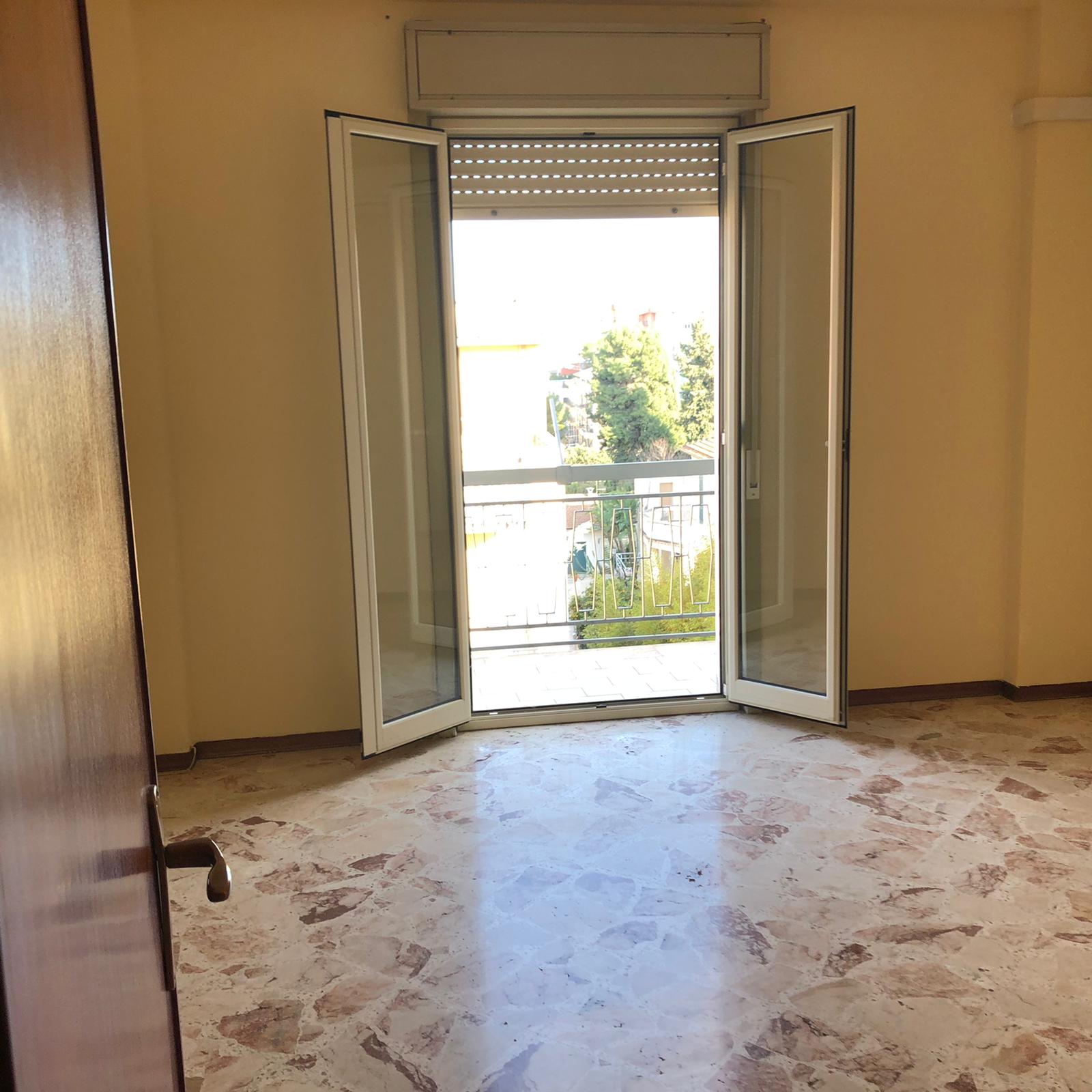 VIA BENEDETTO CROCE, 3 Stanze da Letto Stanze da Letto, 2 Stanze Stanze,2 BathroomsBathrooms,Appartamento,Vendita,VIA BENEDETTO CROCE,1411