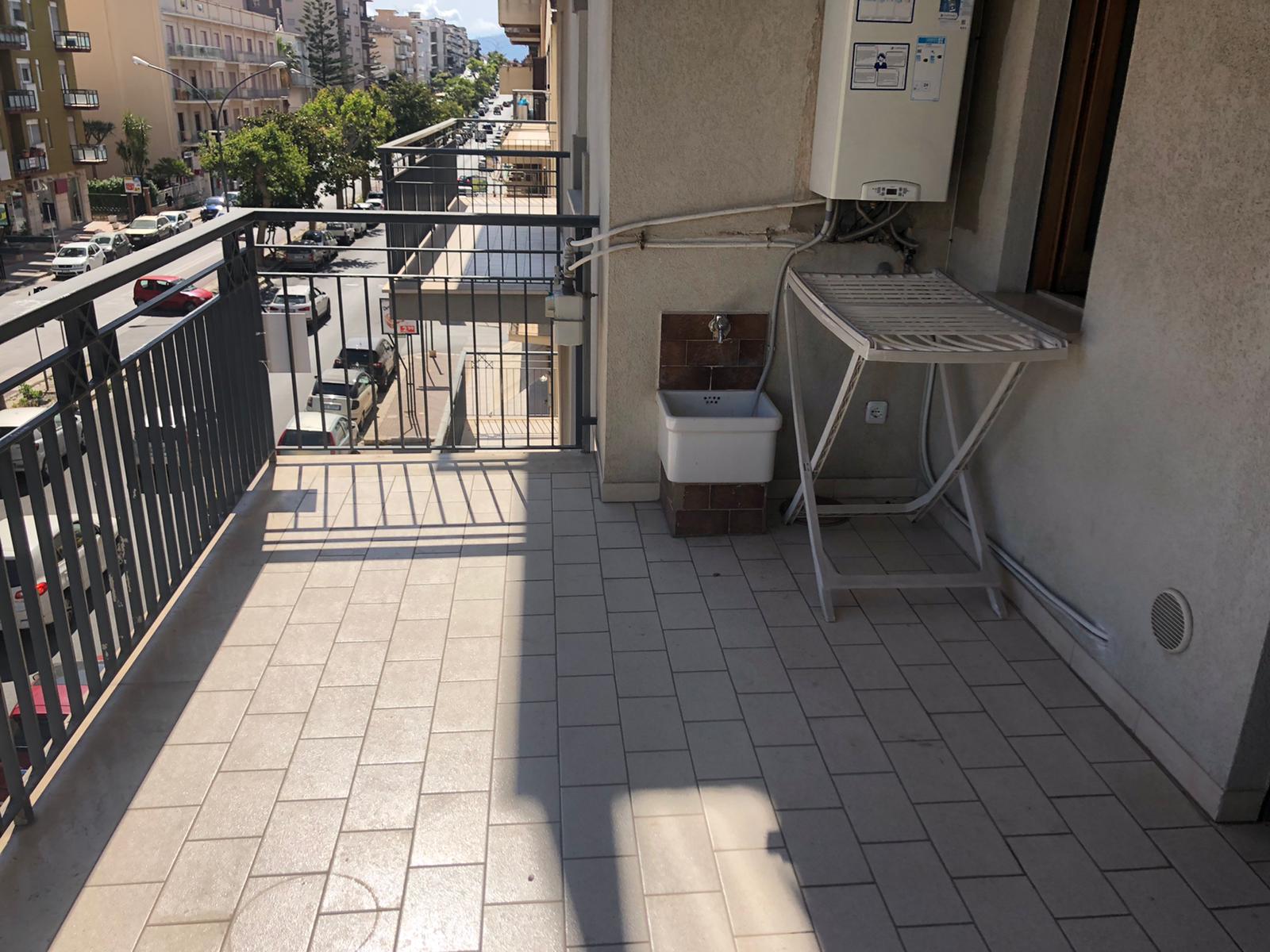 VIALE EUROPA, 1 Camera da Letto Stanze da Letto, 2 Stanze Stanze,1 BagnoBathrooms,Appartamento,Affitto,VIALE EUROPA,1430