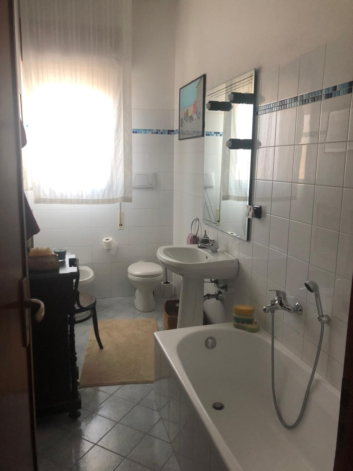 VIA GIOVANNI AMENDOLA, 3 Stanze da Letto Stanze da Letto, 3 Stanze Stanze,2 BathroomsBathrooms,Appartamento,Vendita,VIA GIOVANNI AMENDOLA,1434