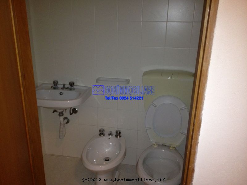 Via Armando Diaz, 2 Stanze da Letto Stanze da Letto, 4 Stanze Stanze,2 BathroomsBathrooms,Indipendente,Affitto,Via Armando Diaz,1041