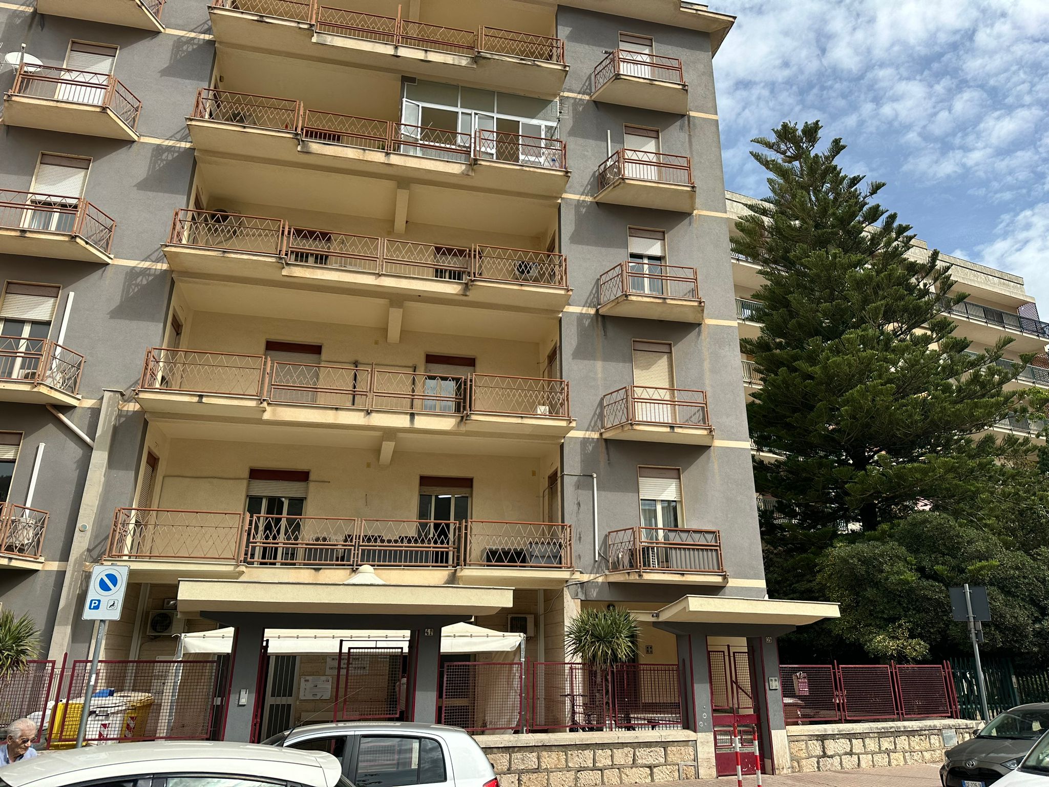 VIALE EUROPA, 2 Stanze da Letto Stanze da Letto, 3 Stanze Stanze,1 BagnoBathrooms,Appartamento,Vendita,VIALE EUROPA,1659