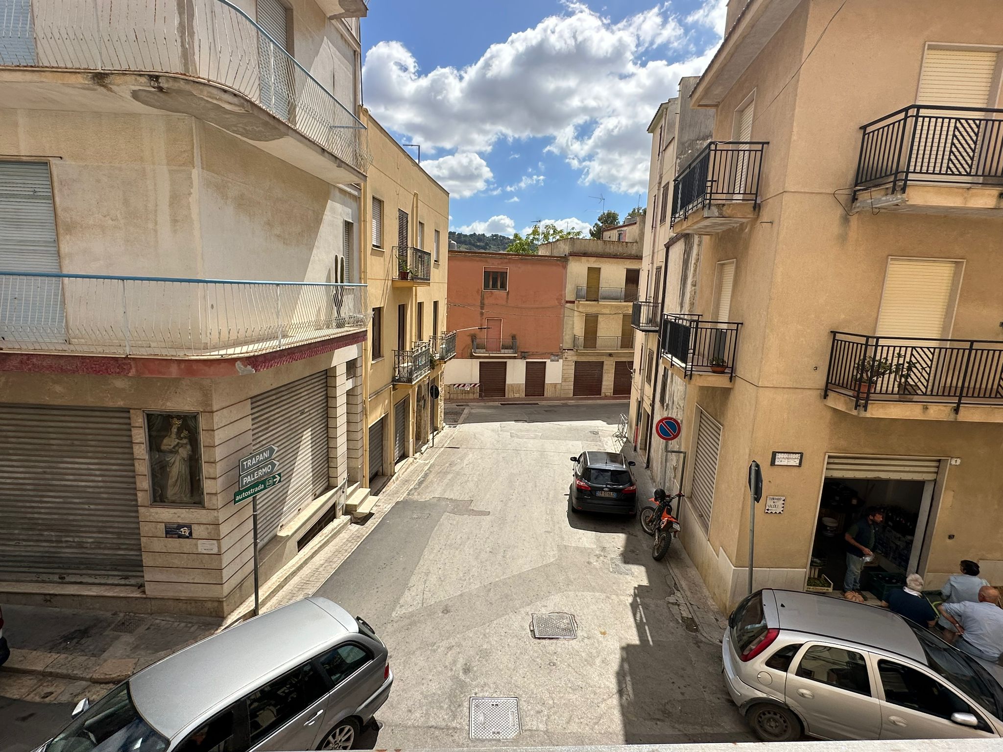PIAZZA NOCITO, 4 Stanze da Letto Stanze da Letto, 5 Stanze Stanze,3 BathroomsBathrooms,Indipendente,Vendita,PIAZZA NOCITO,1664