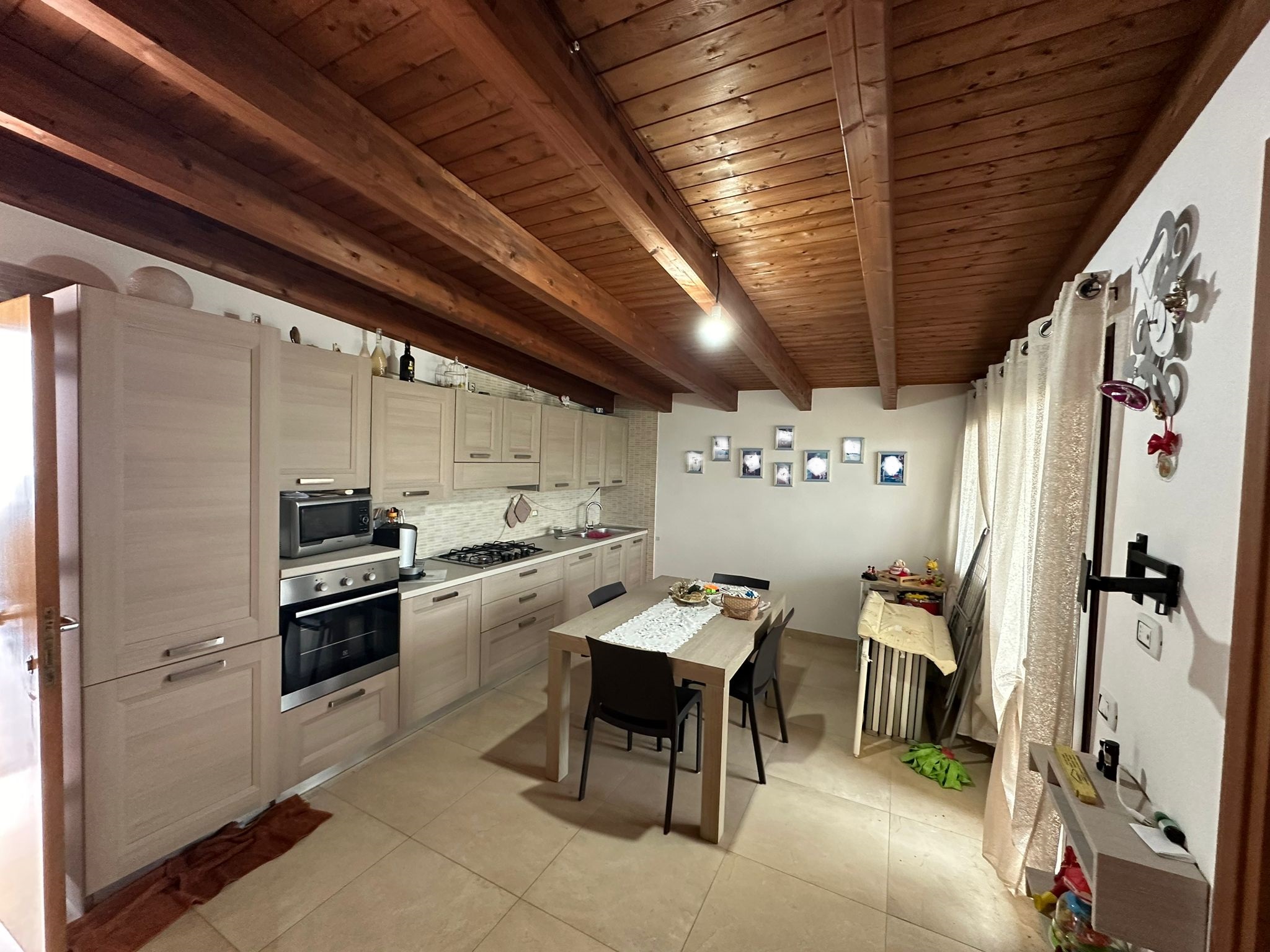 VIA CESARE ABBA, 3 Stanze da Letto Stanze da Letto, 3 Stanze Stanze,2 BathroomsBathrooms,Appartamento,Vendita,VIA CESARE ABBA,1670