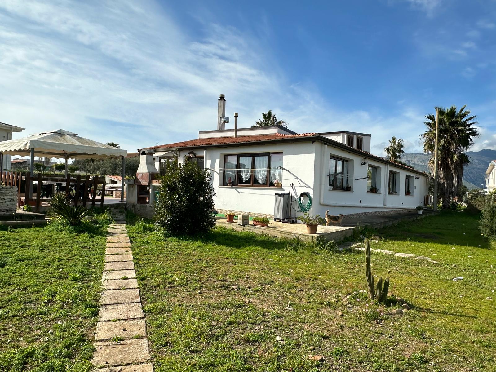C/D BOSCO D'ALCAMO, 2 Stanze da Letto Stanze da Letto, 3 Stanze Stanze,2 BathroomsBathrooms,Villa,Vendita,C/D BOSCO D'ALCAMO,1672