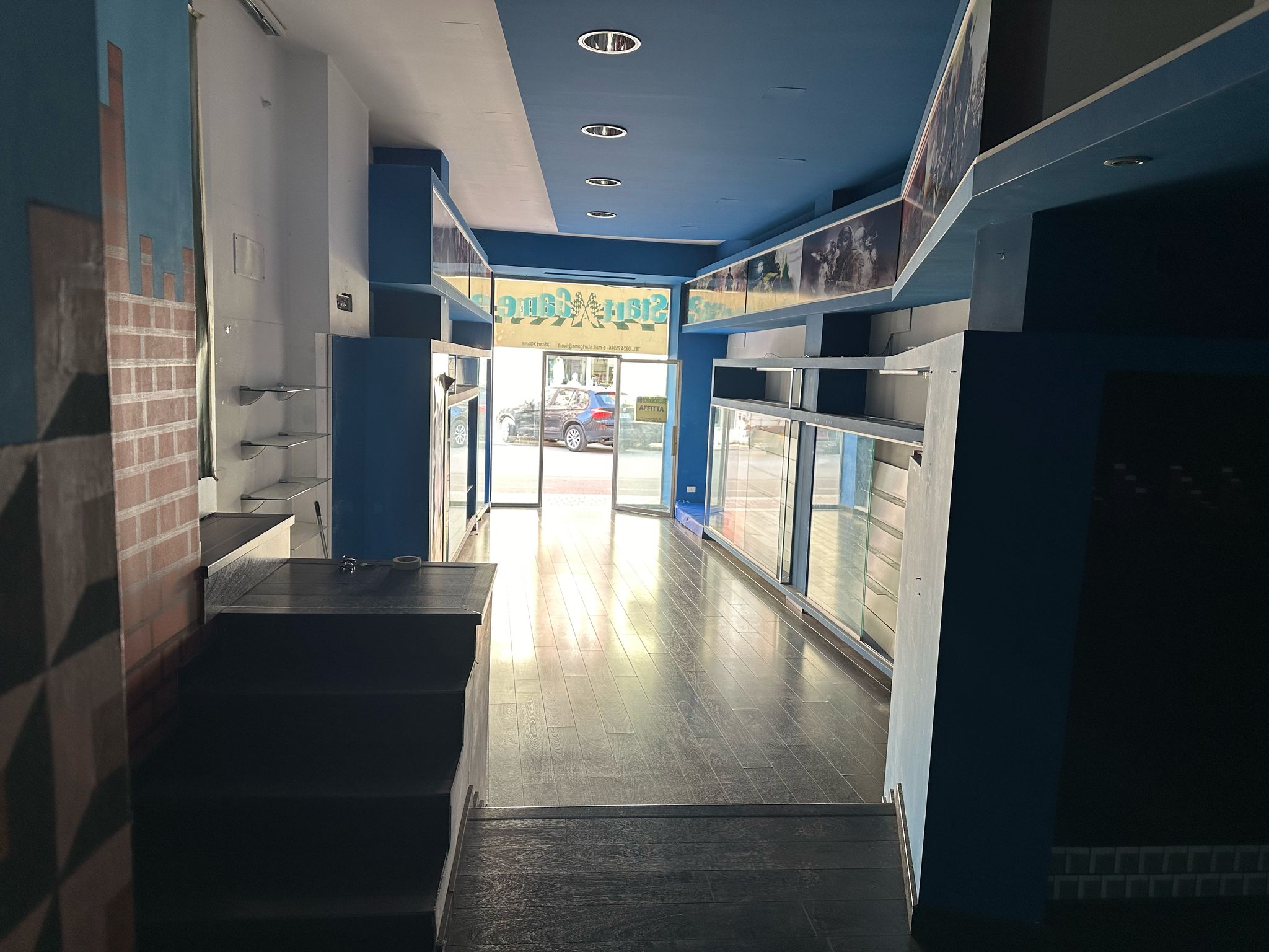 CORSO SEI APRILE, 2 Stanze Stanze,1 BagnoBathrooms,Locale Commerciale,Affitto,CORSO SEI APRILE,1678