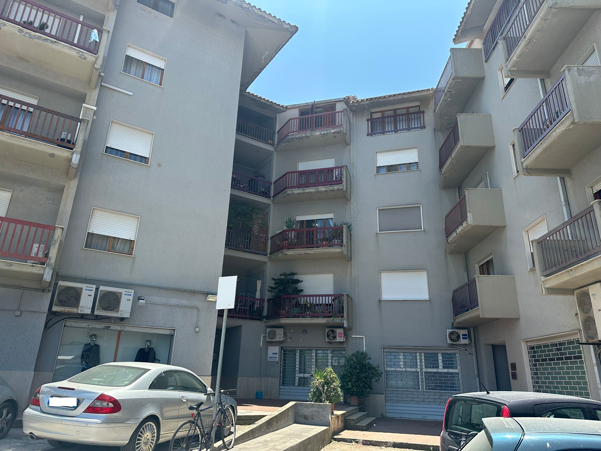 VIALE EUROPA, 3 Stanze da Letto Stanze da Letto, 2 Stanze Stanze,2 BathroomsBathrooms,Appartamento,Vendita,VIALE EUROPA,1682