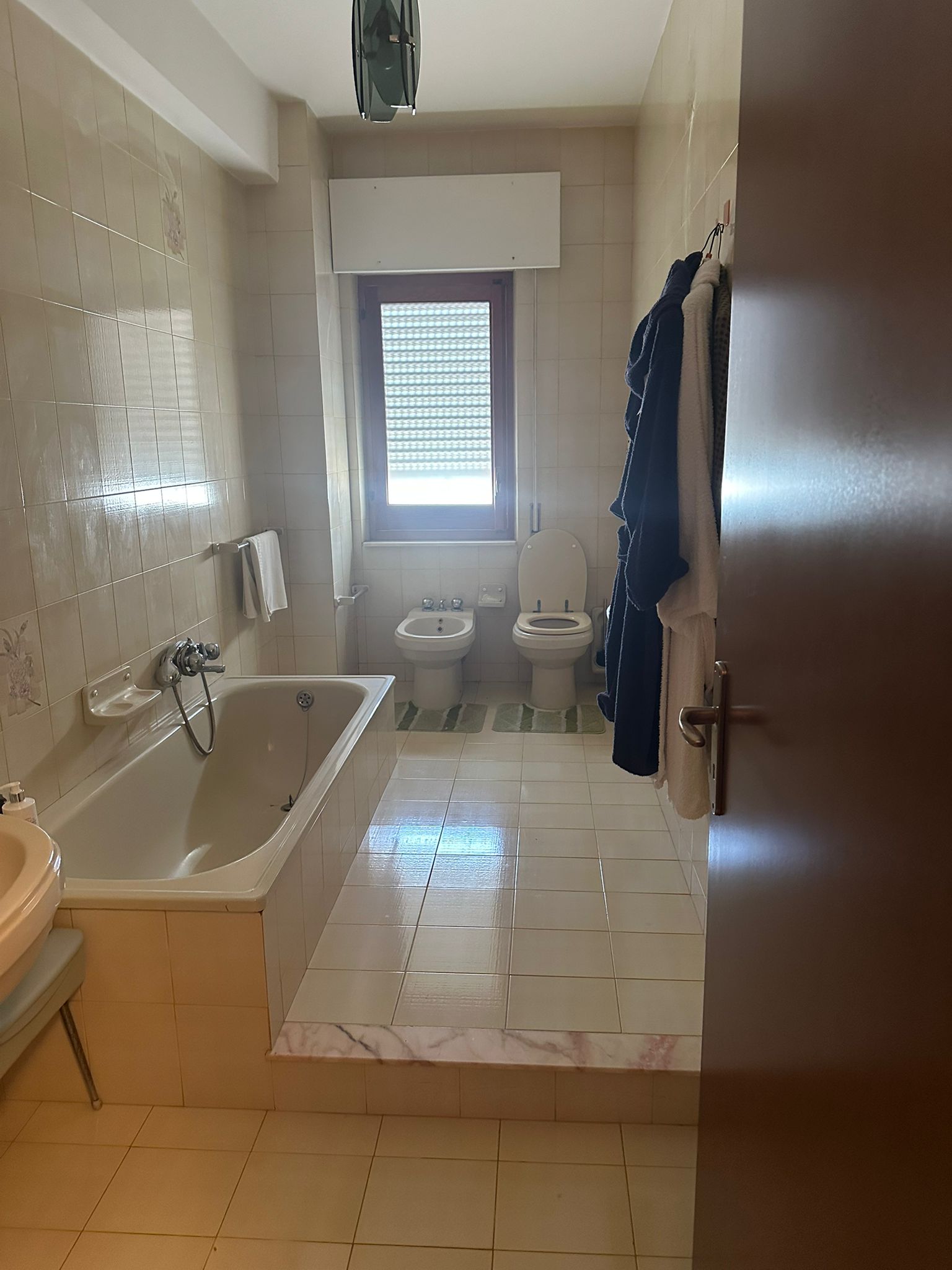 VIALE EUROPA, 3 Stanze da Letto Stanze da Letto, 2 Stanze Stanze,2 BathroomsBathrooms,Appartamento,Vendita,VIALE EUROPA,1682