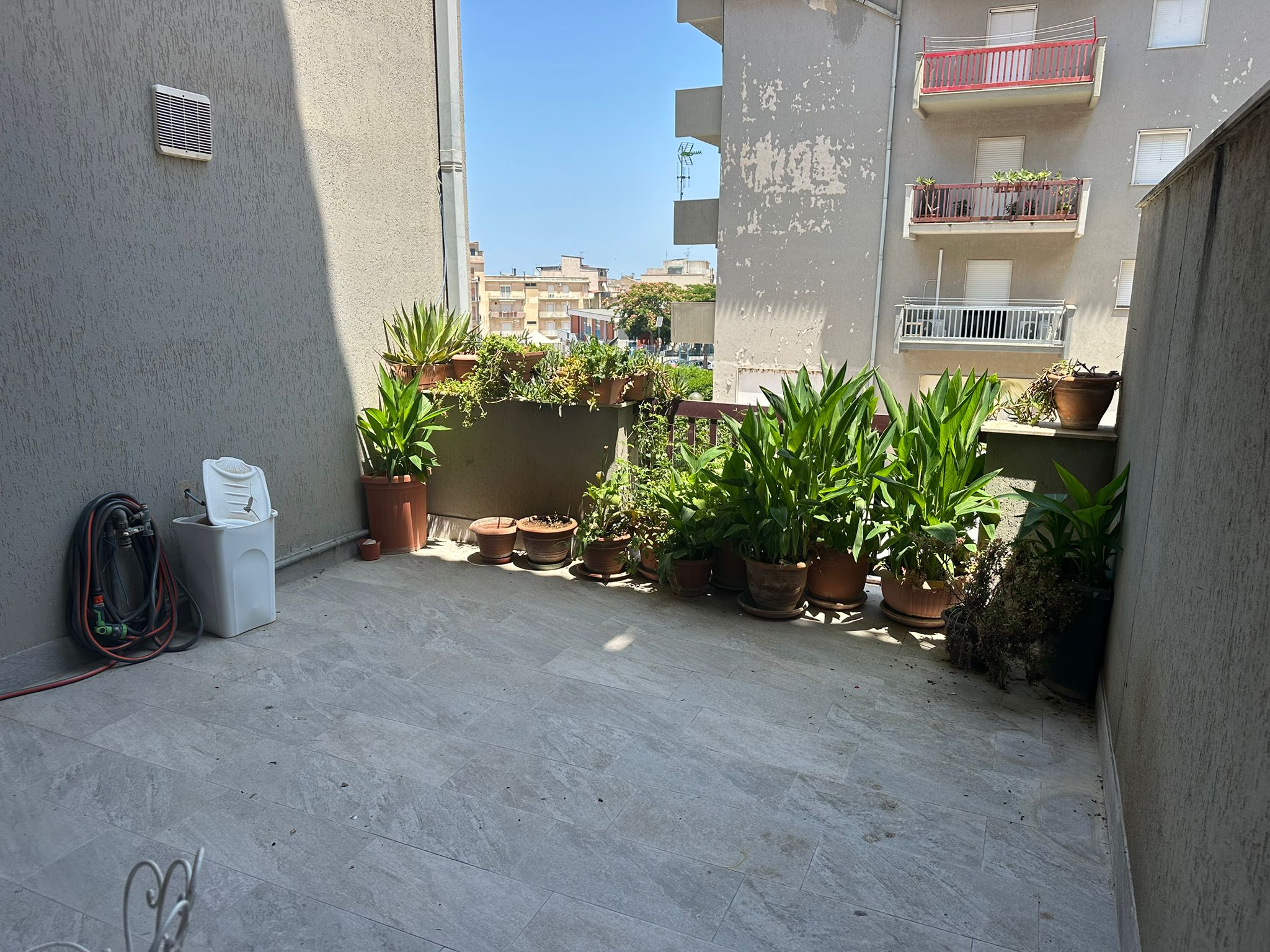VIALE EUROPA, 3 Stanze da Letto Stanze da Letto, 2 Stanze Stanze,2 BathroomsBathrooms,Appartamento,Vendita,VIALE EUROPA,1682
