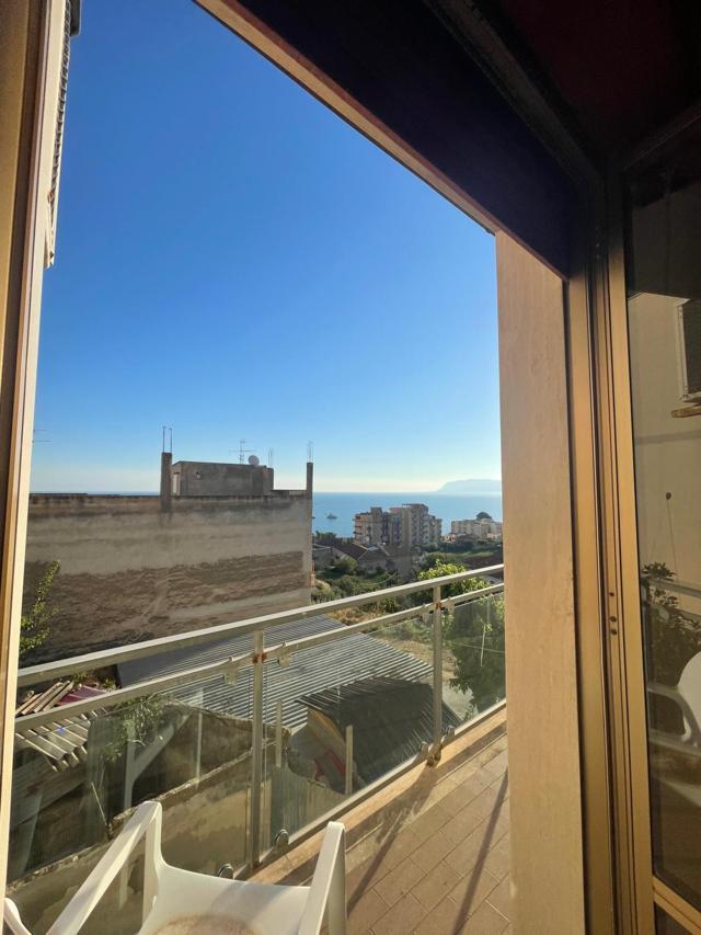VIA ASMARA, 4 Stanze da Letto Stanze da Letto, 4 Stanze Stanze,3 BathroomsBathrooms,Indipendente,Vendita,VIA ASMARA,1687