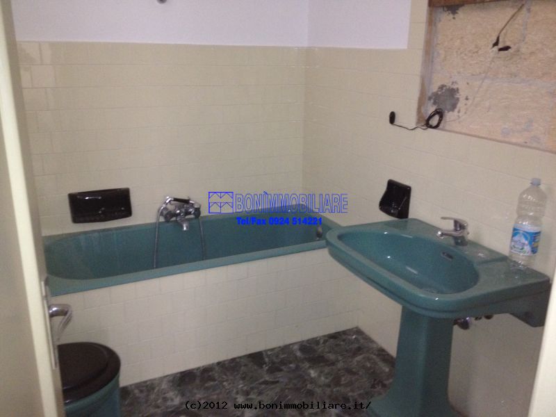 Via Vittorio Veneto, 3 Stanze da Letto Stanze da Letto, 5 Stanze Stanze,2 BathroomsBathrooms,Appartamento,Affitto,Via Vittorio Veneto,1054