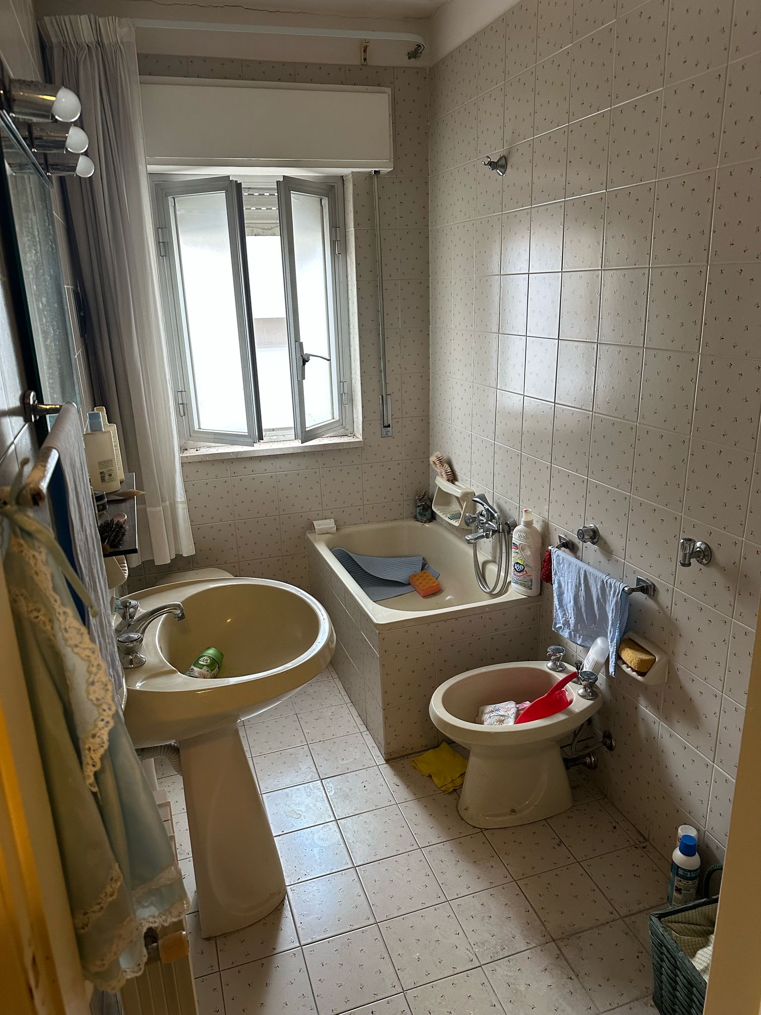 VIA LUCCHESE, 2 Stanze da Letto Stanze da Letto, 2 Stanze Stanze,1 BagnoBathrooms,Appartamento,Vendita,VIA LUCCHESE,1700