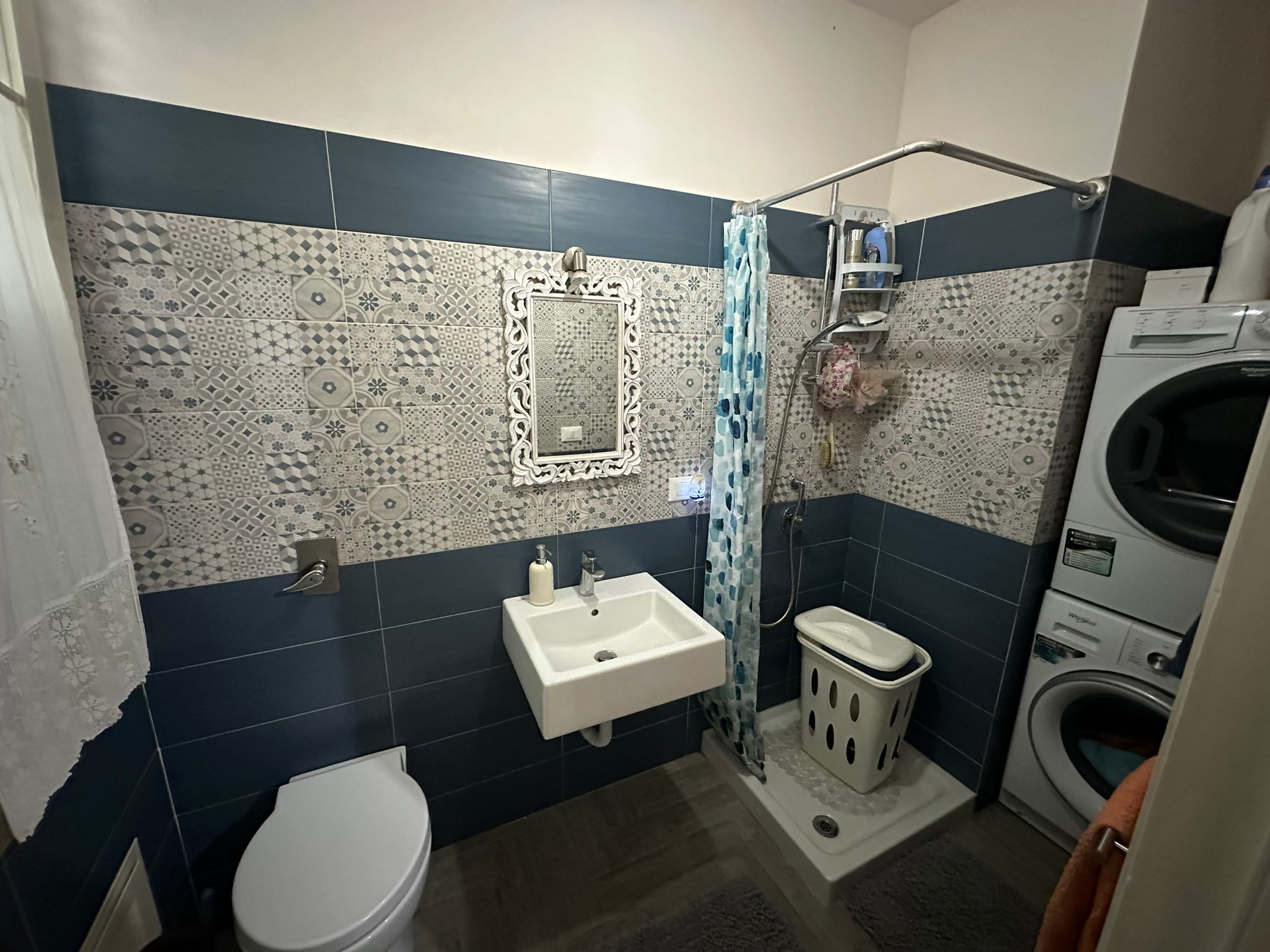 VIA FRANCESCO CRISPI, 3 Stanze da Letto Stanze da Letto, 2 Stanze Stanze,2 BathroomsBathrooms,Appartamento,Vendita,VIA FRANCESCO CRISPI,1708
