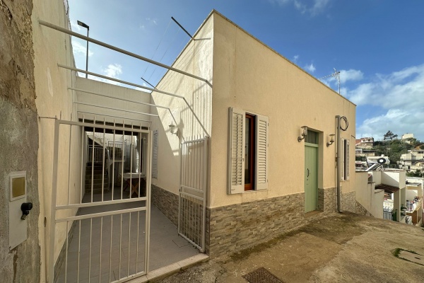 CONTRADA CANALOTTO, 3 Stanze da Letto Stanze da Letto, 2 Stanze Stanze,1 BagnoBathrooms,Indipendente,Vendita,CONTRADA CANALOTTO,1717
