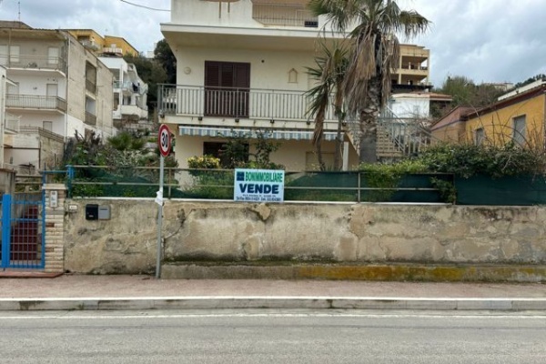 VIA DEL MARE, 3 Stanze da Letto Stanze da Letto, 2 Stanze Stanze,1 BagnoBathrooms,Appartamento,Vendita,VIA DEL MARE,1718