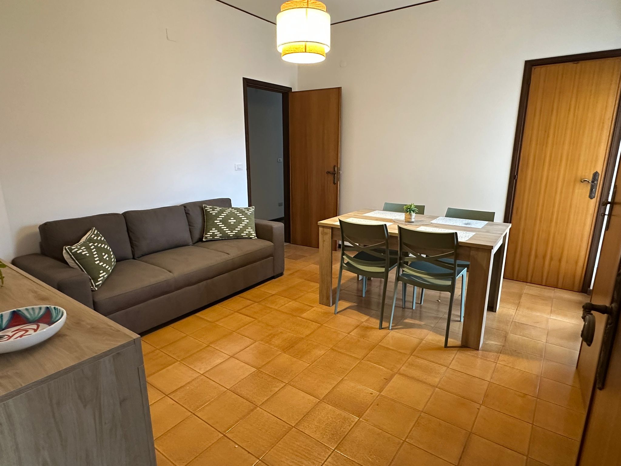 VIALE EUROPA, 2 Stanze da Letto Stanze da Letto, 3 Stanze Stanze,2 BathroomsBathrooms,Appartamento,Affitto,VIALE EUROPA,1722