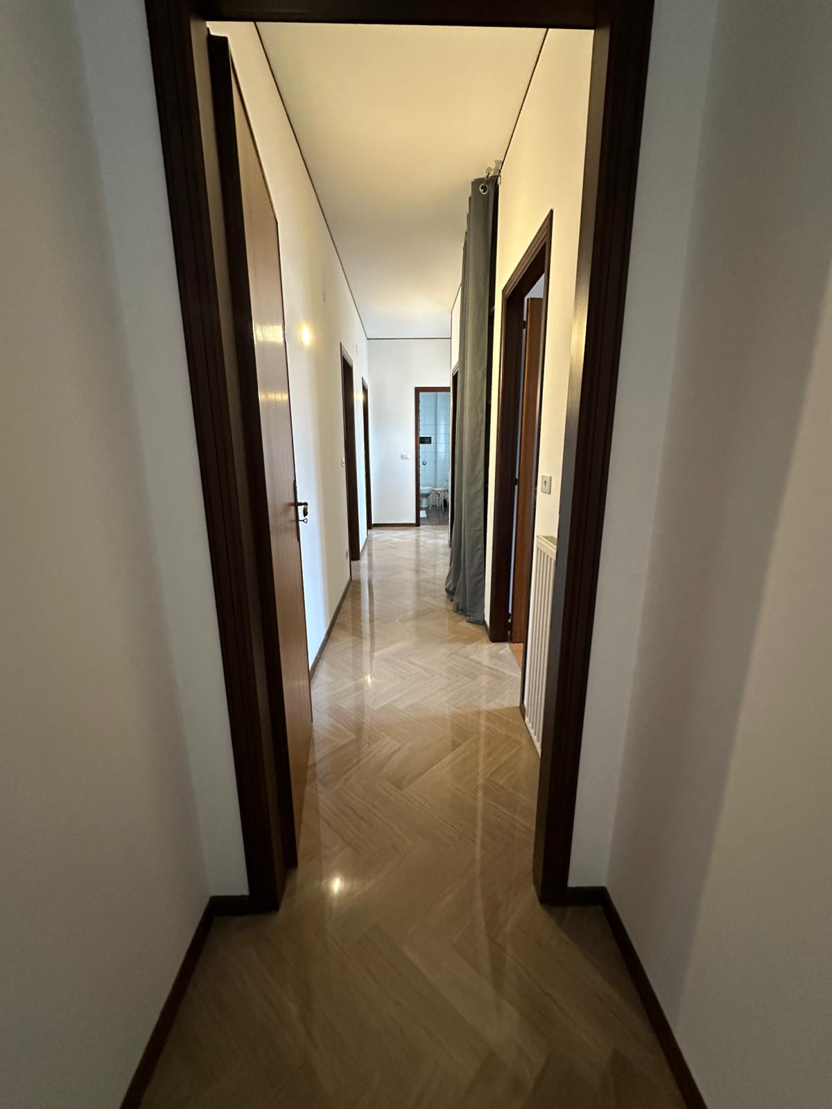 VIALE EUROPA, 2 Stanze da Letto Stanze da Letto, 3 Stanze Stanze,2 BathroomsBathrooms,Appartamento,Affitto,VIALE EUROPA,1722
