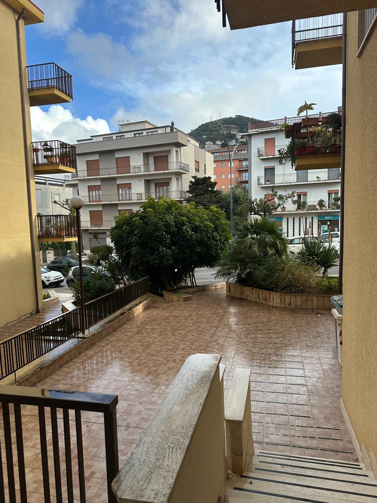 VIALE EUROPA, 2 Stanze da Letto Stanze da Letto, 3 Stanze Stanze,2 BathroomsBathrooms,Appartamento,Affitto,VIALE EUROPA,1722