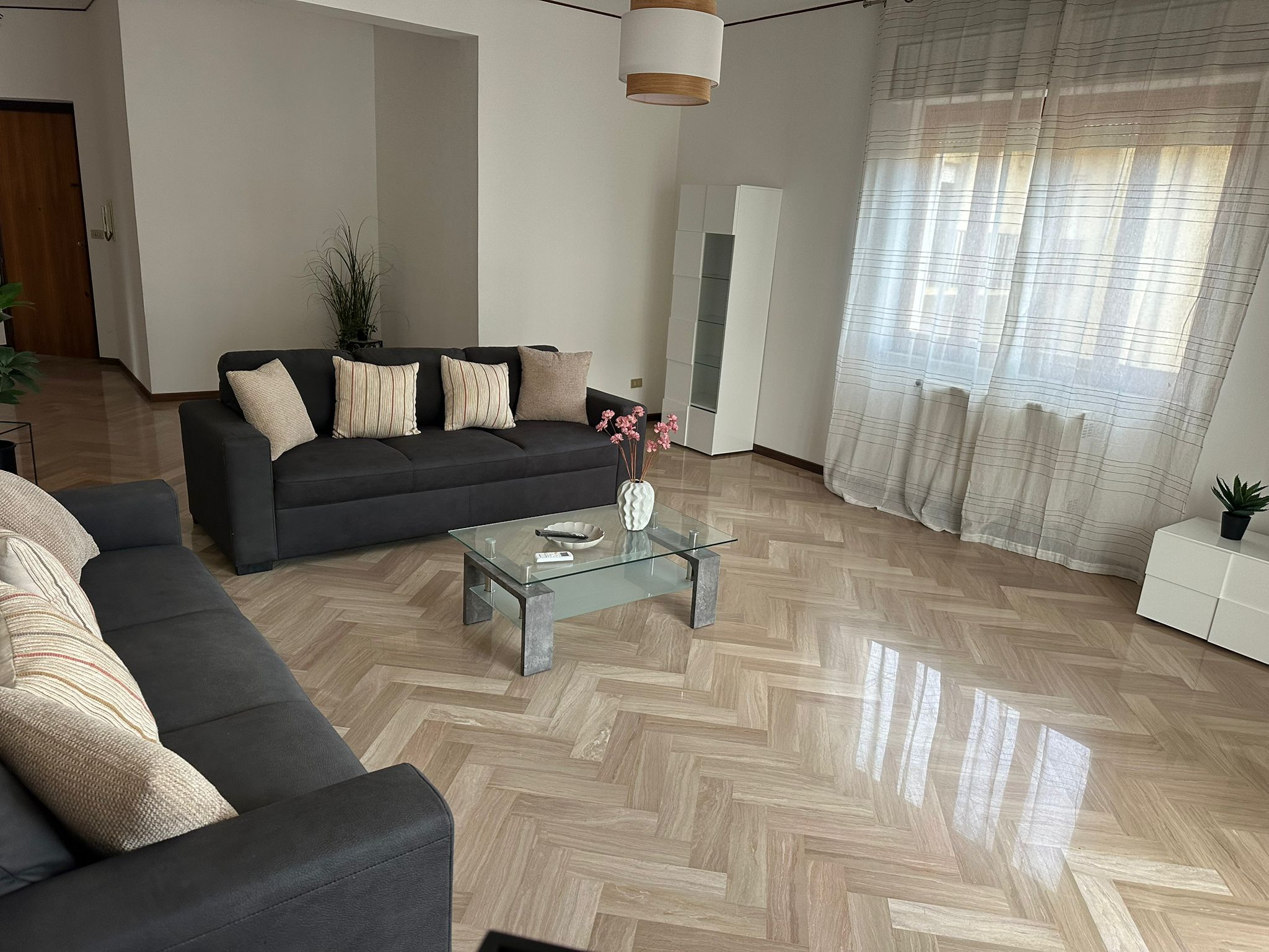 VIALE EUROPA, 2 Stanze da Letto Stanze da Letto, 3 Stanze Stanze,2 BathroomsBathrooms,Appartamento,Affitto,VIALE EUROPA,1722