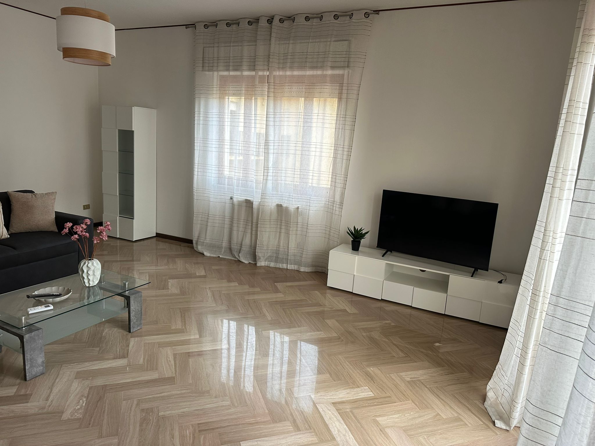 VIALE EUROPA, 2 Stanze da Letto Stanze da Letto, 3 Stanze Stanze,2 BathroomsBathrooms,Appartamento,Affitto,VIALE EUROPA,1722