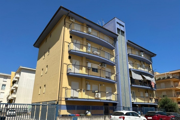 VIA SALVO D'ACQUISTO, 3 Stanze da Letto Stanze da Letto, 2 Stanze Stanze,2 BathroomsBathrooms,Appartamento,Vendita,VIA SALVO D'ACQUISTO,1738