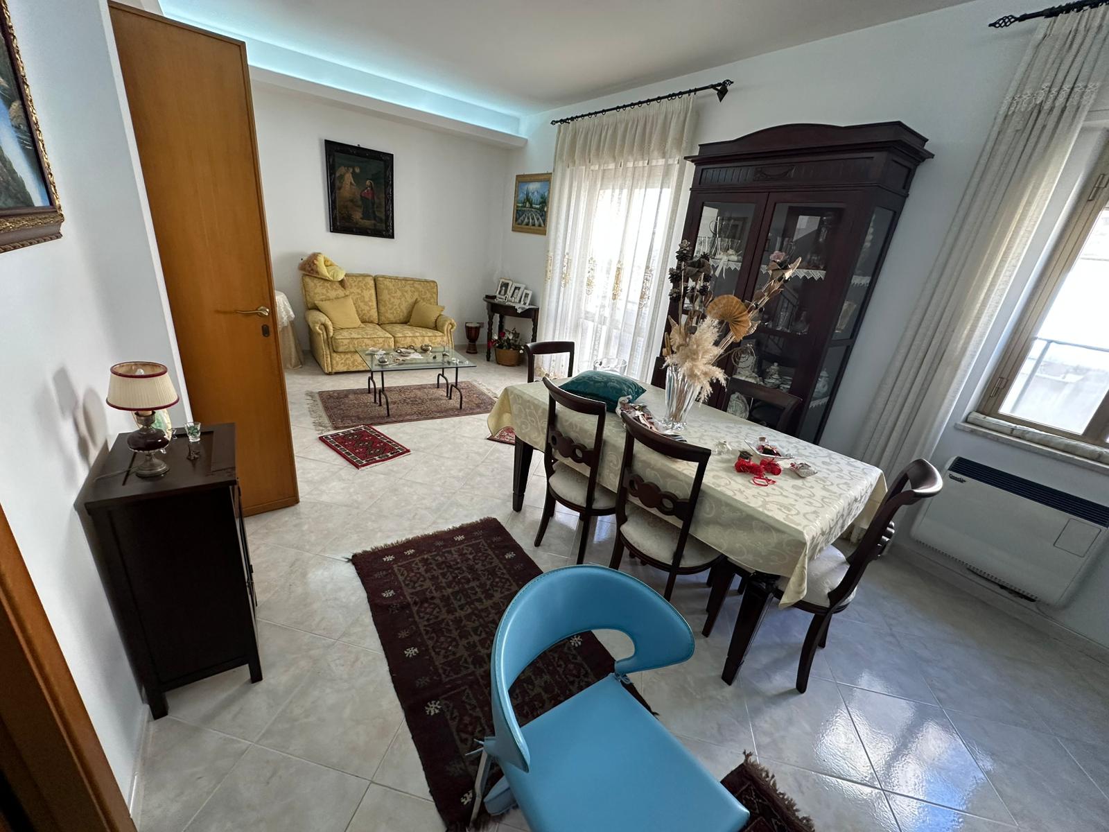 VIA GABRIELE D'ANNUNZIO, 3 Stanze da Letto Stanze da Letto, 3 Stanze Stanze,2 BathroomsBathrooms,Indipendente,Vendita,VIA GABRIELE D'ANNUNZIO,1742