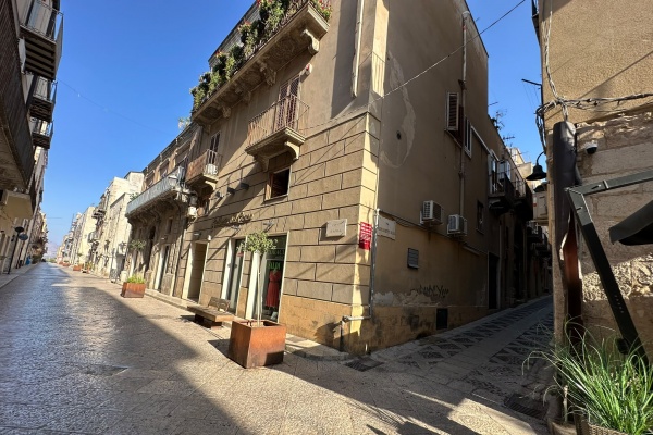 VIA BARONE SAN GIUSEPPE, 1 Stanza Stanze,1 BagnoBathrooms,Ufficio,Vendita,VIA BARONE SAN GIUSEPPE,1747
