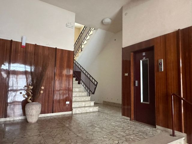 VIA SAN TOMMASO, 3 Stanze da Letto Stanze da Letto, 3 Stanze Stanze,2 BathroomsBathrooms,Appartamento,Vendita,VIA SAN TOMMASO,1748