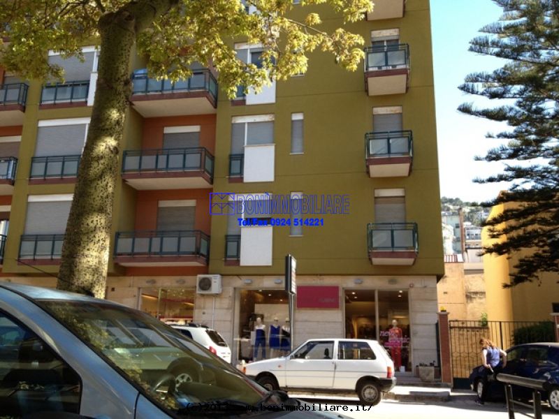 Viale Europa, 3 Stanze da Letto Stanze da Letto, 5 Stanze Stanze,2 BathroomsBathrooms,Appartamento,Affitto,Viale Europa,1064