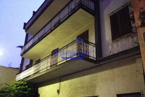 Via Metteotti, 5 Stanze Stanze,2 BathroomsBathrooms,Appartamento,Affitto,Via Metteotti,1065