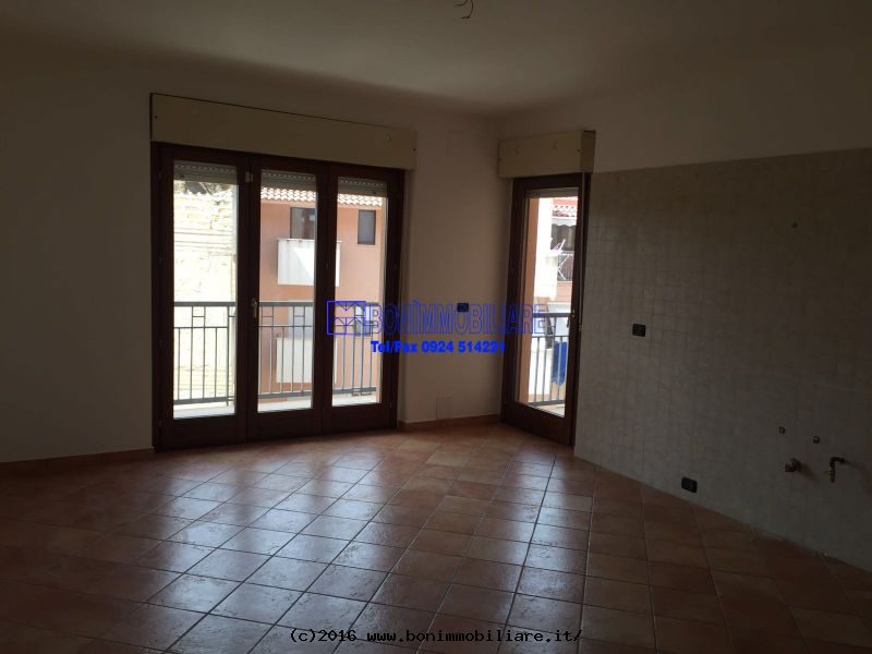 Via Giordano, 3 Stanze da Letto Stanze da Letto, 5 Stanze Stanze,2 BathroomsBathrooms,Appartamento,Affitto,Via Giordano,1066