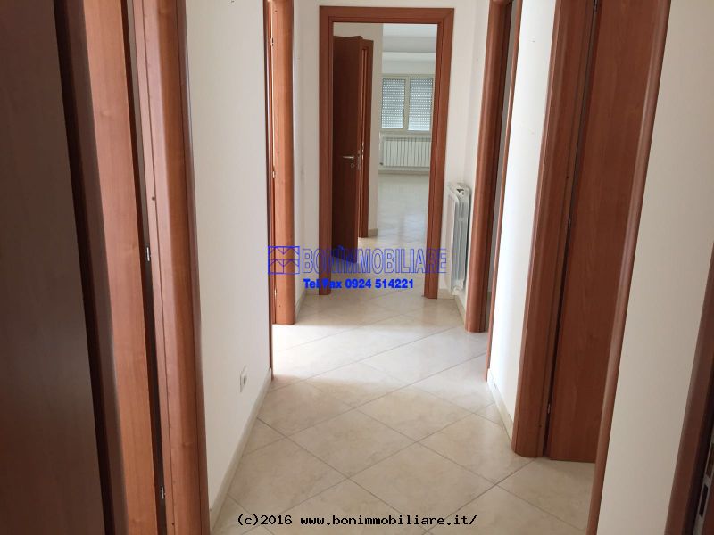 Via Porta Palermo, 3 Stanze da Letto Stanze da Letto, 5 Stanze Stanze,2 BathroomsBathrooms,Appartamento,Affitto,Via Porta Palermo,1067